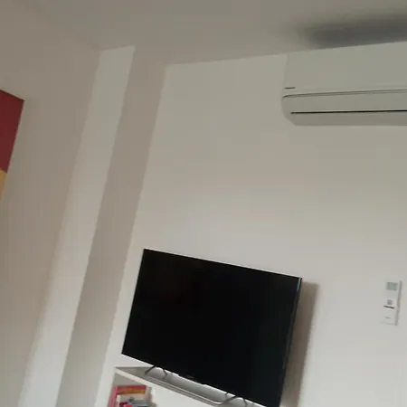 A 2 Passi Metro Bengasi-stazione Lingotto *